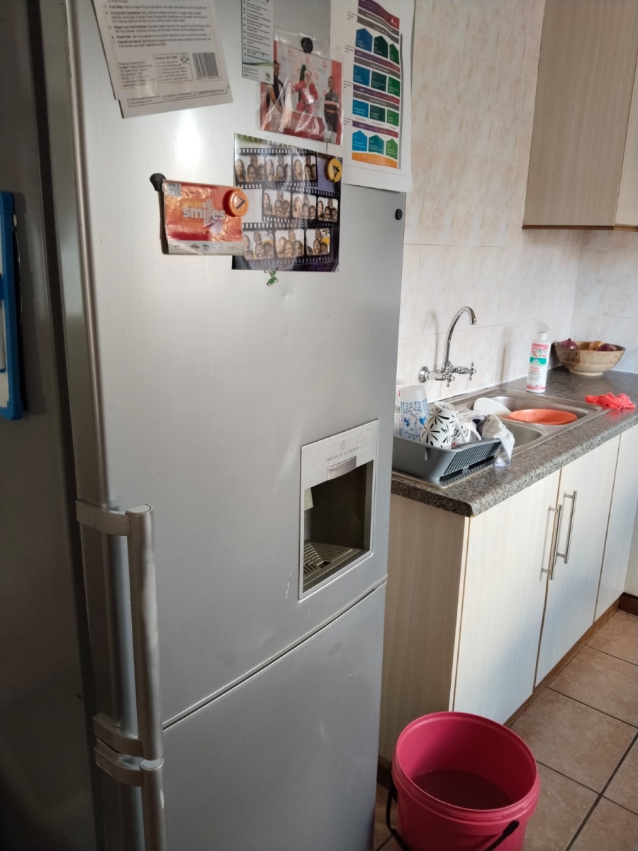 3 Bedroom Property for Sale in Langenhovenpark Free State